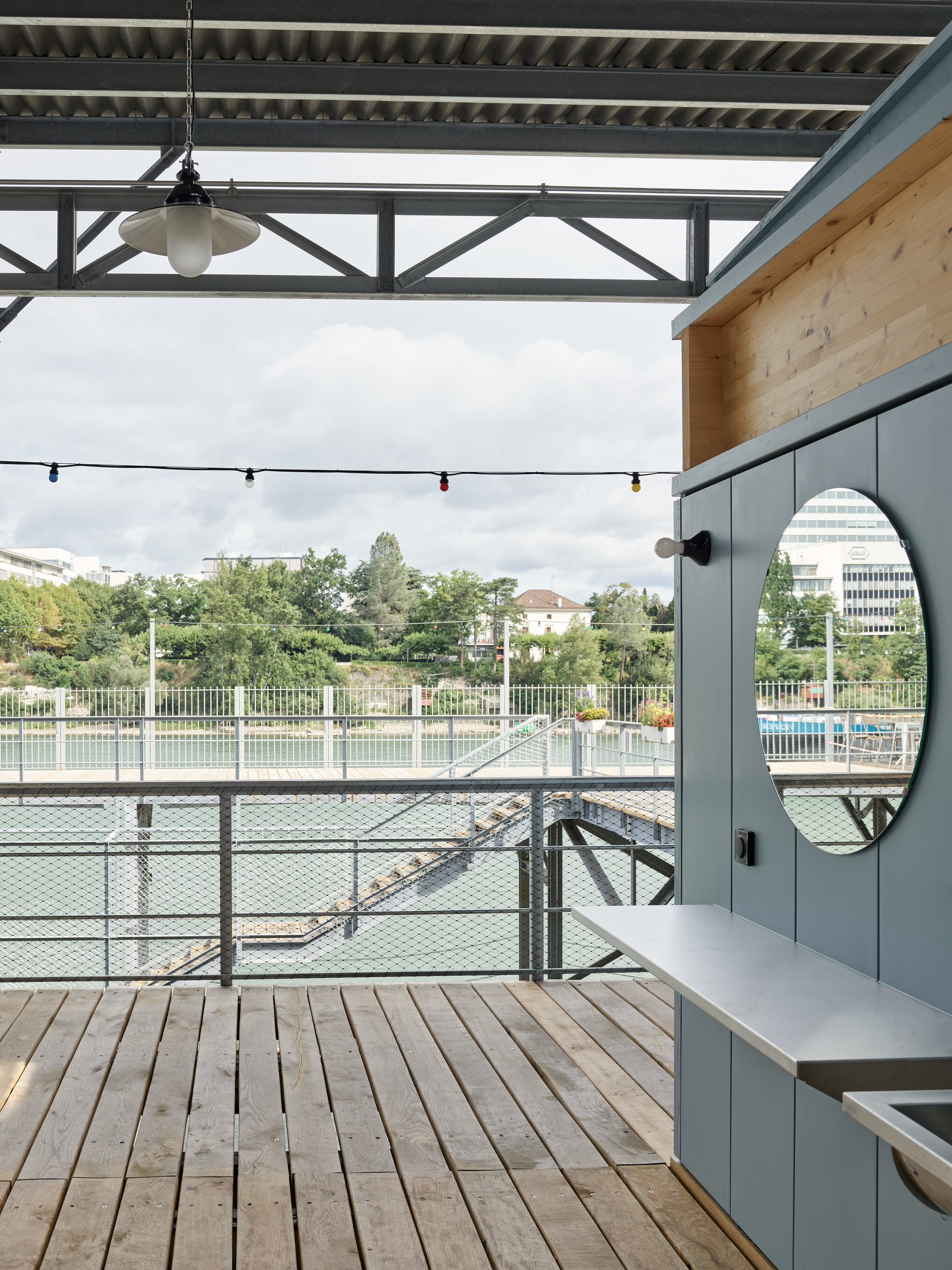 Ahp0095 AIQ4 018417 J3